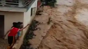 Kondisi-banjir-bandang-di-Lahat.jpg
