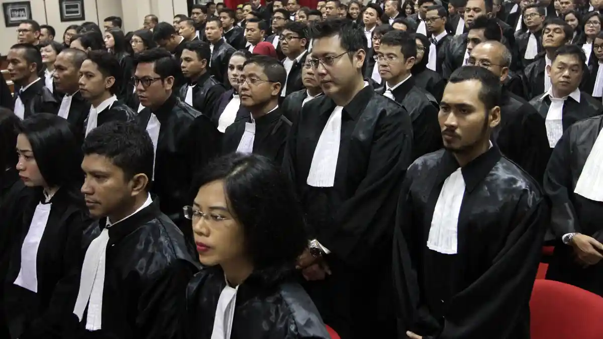 1132 Calon Advokat Peradi Diambil Sumpahnya oleh Pengadilan Tinggi DKI