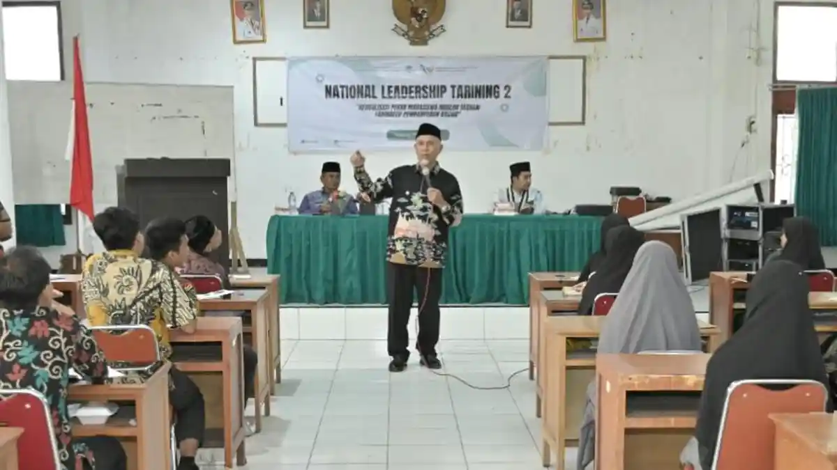 Gubernur Mahyeldi Dorong, Semangat Kader KAMMI Padang dalam Gelaran NLT II