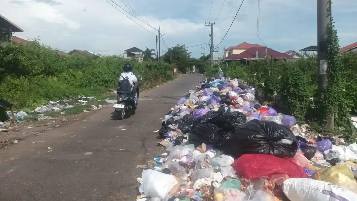 Membudayakan 100 Hari Kerja