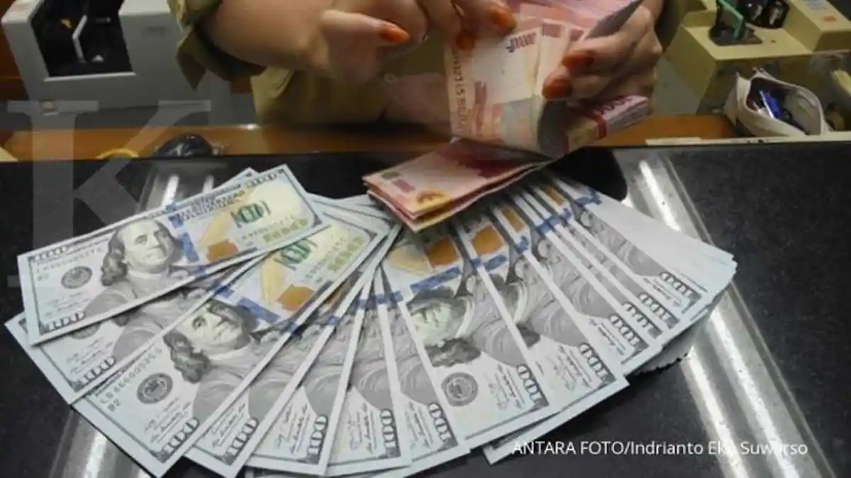 Rupiah Resmi Jadi Mata Uang Terlemah di Asia, Anjlok 19,35% Sepanjang 2020