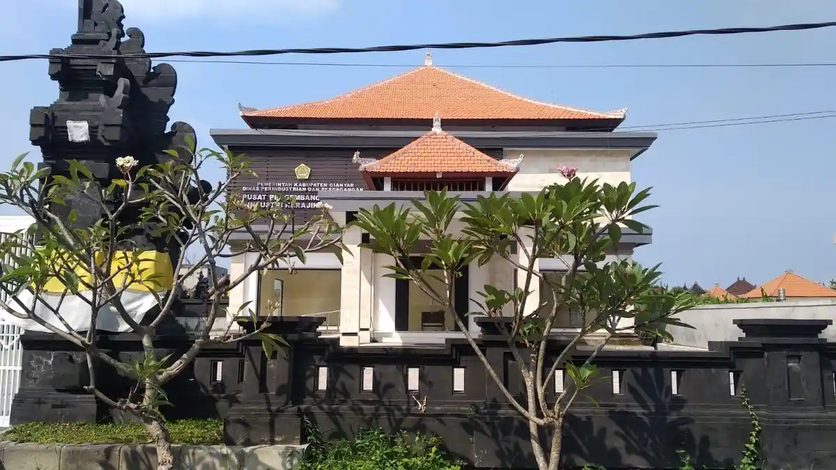 Gianyar Anggarkan Rp 750 Juta Untuk Interior Gedung Perak Di Celuk, Disperindag Sebut Begini