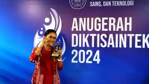 UKSW-Dapat-Penghargaan.jpg