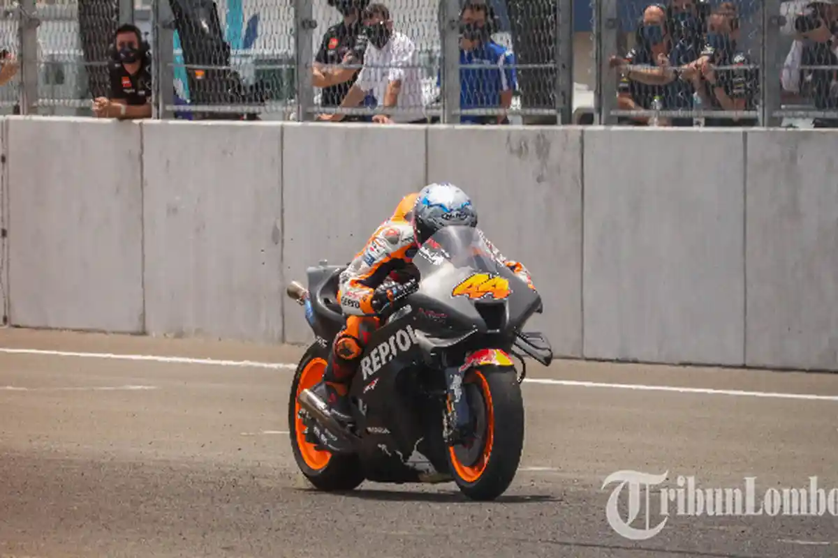 Pol Espargaro Rajai Sirkuit Mandalika, 17 Tikungan Dilahap 1 Menit 31.060 Detik