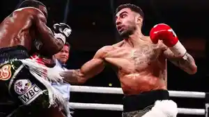 Juara-kelas-ringan-WBO-Shakur-Stevenson.jpg