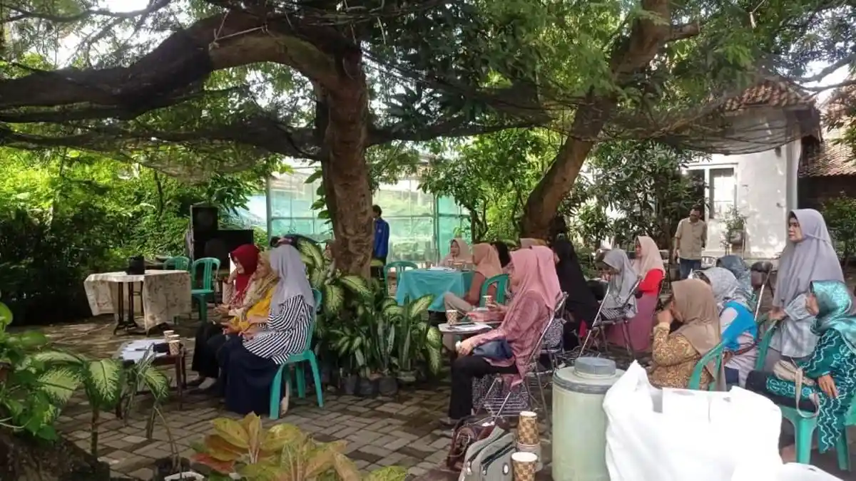 Teknologi Hydropro, Solusi Cerdas Poltek Harber untuk Pertanian Urban di Tegal