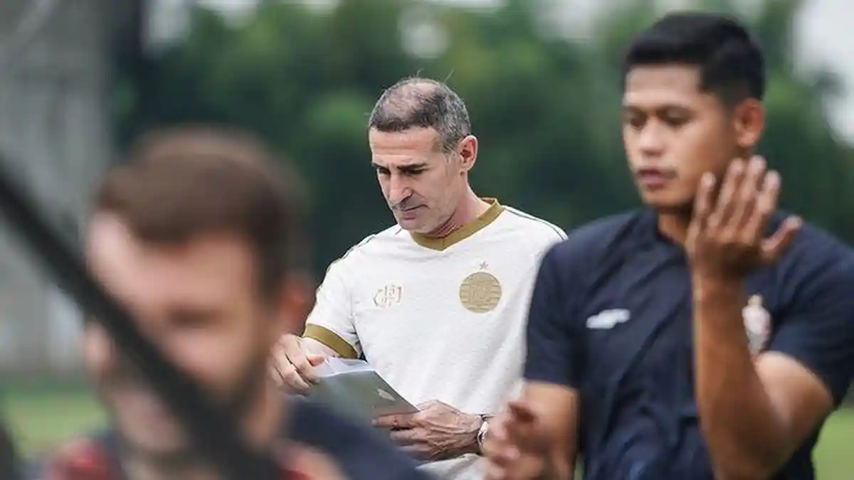 Angelo Alessio Targetkan Persija Menang Lawan Persib Bandung