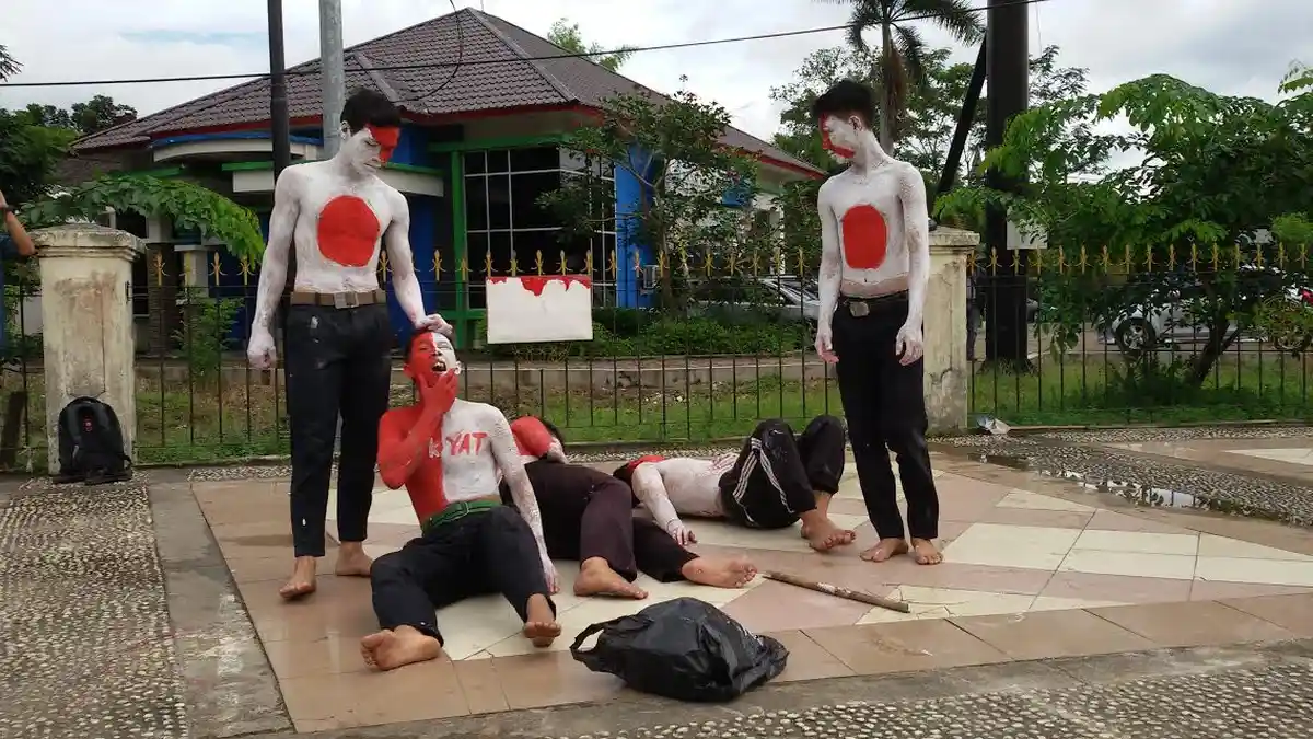 Mahasiswa Untan Peringati Sumpah Pemuda dengan Teatrikal Perjuangan Melawan Penjajah Jepang