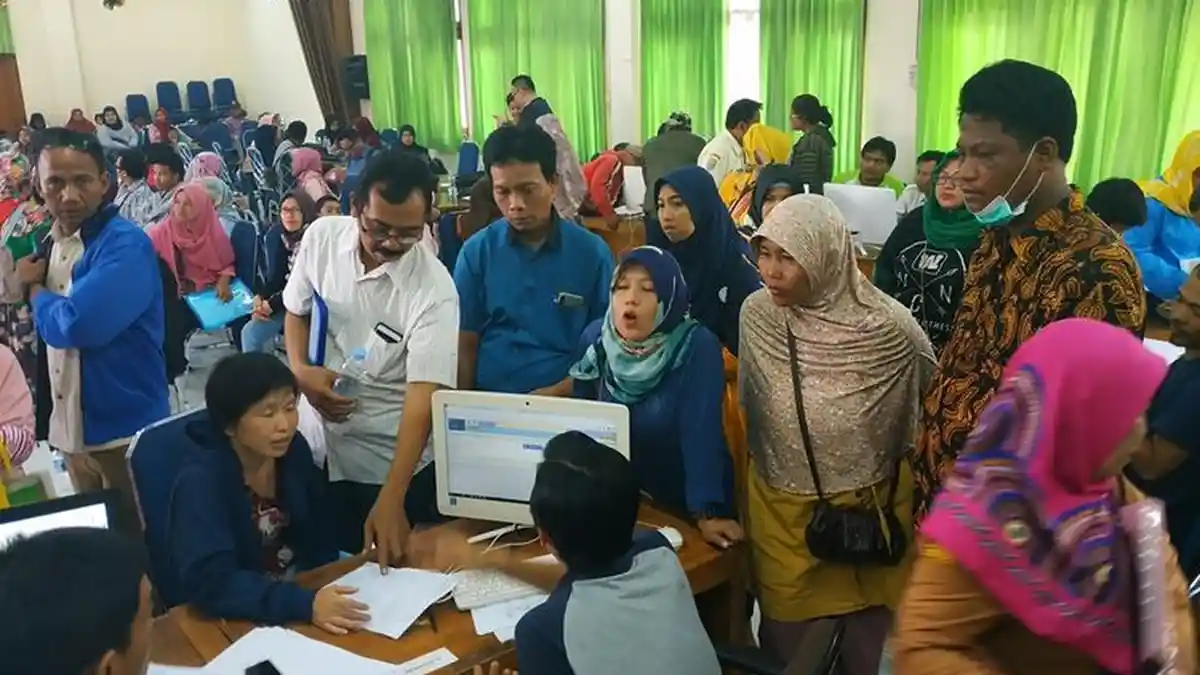 Orangtua Murid Datangi Disdik, Protes Jarak Rumah ke Sekolah di Sistem PPDB Tak Sesuai Kenyataan