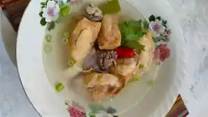 Resep Sop Tahu Bakso Ayam Rempah, Nikmat Disantap di Musim Hujan