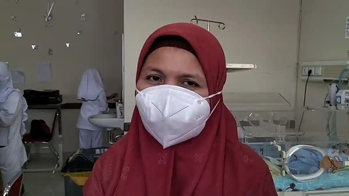 UPDATE Kondisi Bayi yang Ditemukan di Teras Rumah Warga Padang Pariaman, Ini Penjelasan dr Ranti