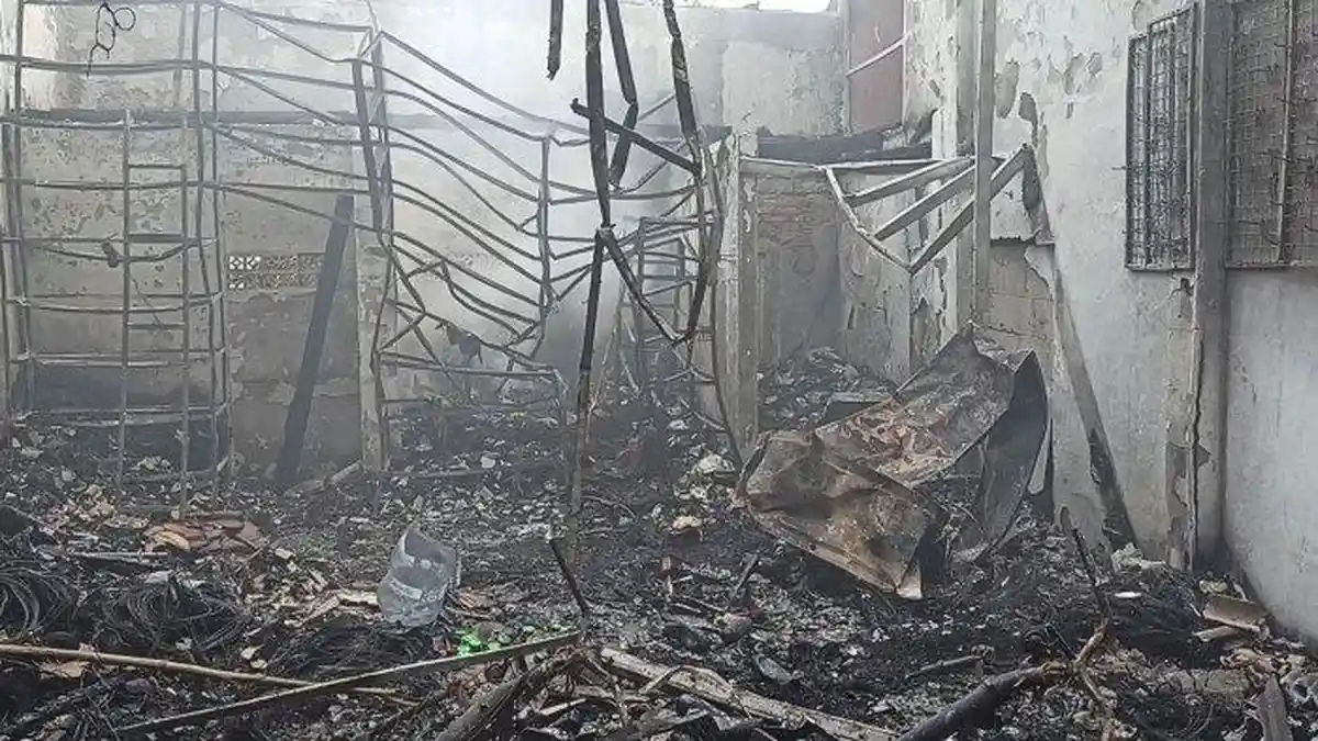 Tangis Johan Pecah Sepulang Futsal, Orangtua dan Adiknya Terbakar di Rumah, Pintu Ia Gembok