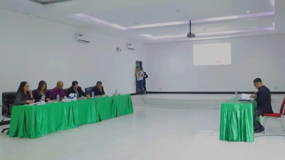 Bukan di Kampus, Mahasiswa Hukum Unpatti Ini Jalani Sidang Skripsi di Polresta Ambon