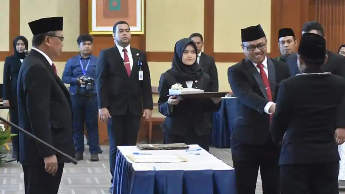 Dilantik Rabu, Mahfudz Resmi Memimpin Universitas Tadulako