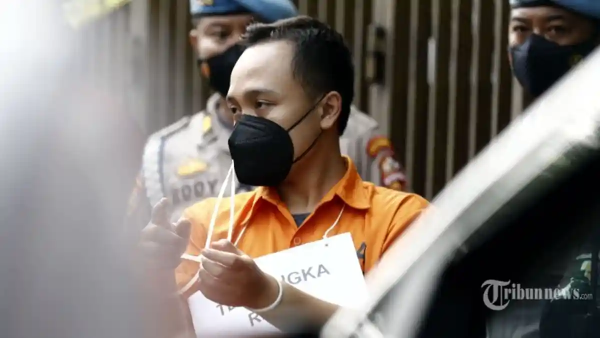 Tertegun Brigadir J Ditembak Mati, Bripka RR Tak Habis Pikir Ferdy Sambo Pilih TKP di Rumah Dinas