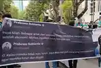 Momen-mahasiswa-Universitas-Negeri-Medan-UNIMED-berunjuk-rasa-11.jpg