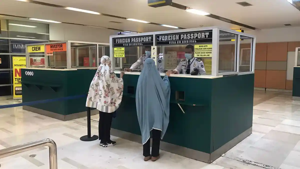 Foto: Bandara Internasional Sultan Hasanuddin Gelar Simulasi Penerbangan Umrah di Masa New Normal - banda-aa.jpg
