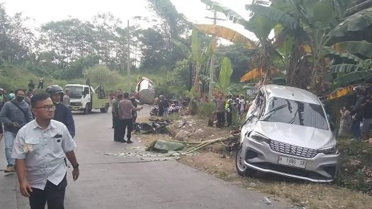 Jalan Bergelombang di Lokasi Kecelakaan Jatibarang Semarang Jadi Sorotan