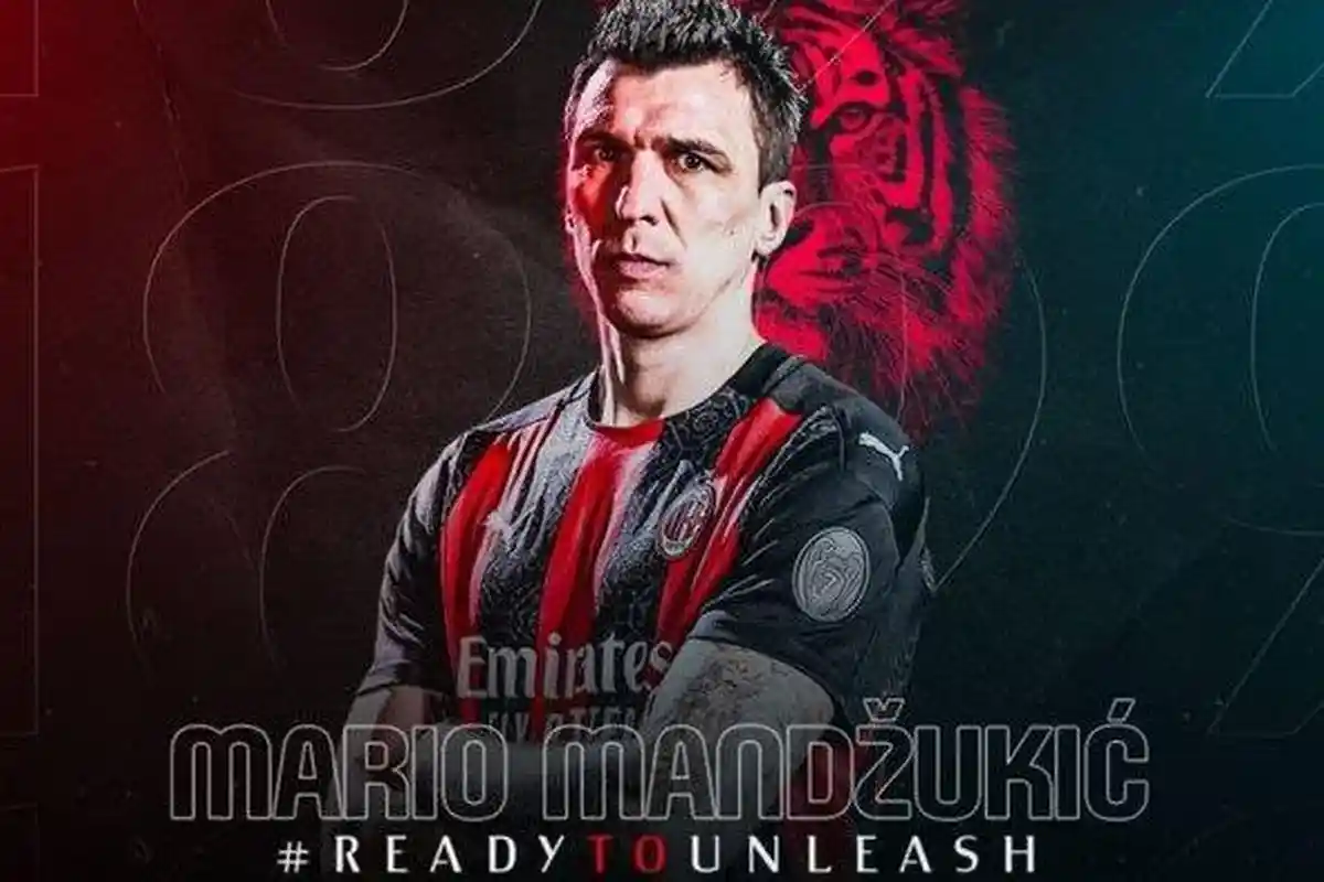 Resmi Berseragam Rossoneri, Zlatan Ibrahimovic Sambut Kedatangan Mario Mandzukic: Duet Maut AC Milan