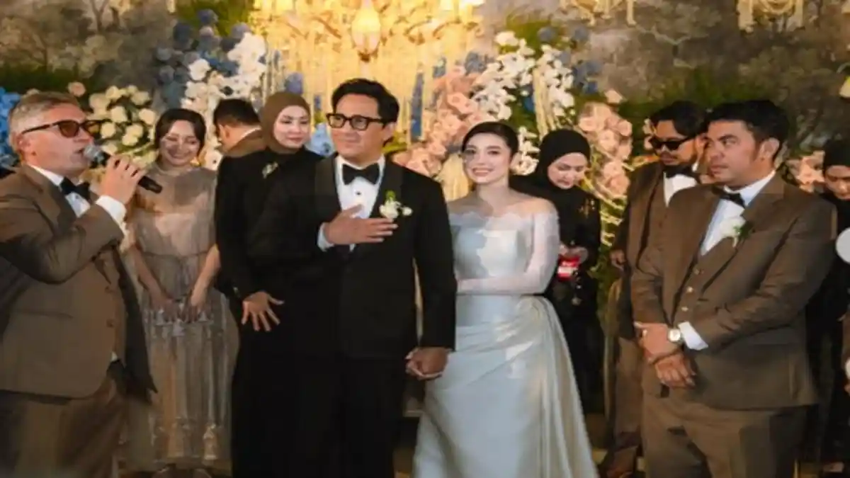 Undang 500 Orang hingga Momen Menangis, Inilah 6 Fakta Pernikahan Andre ...