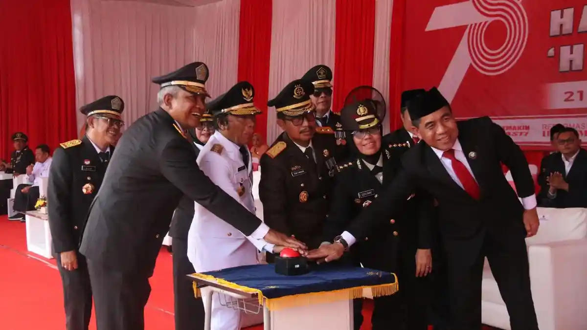 Melalui Program TIMPUTBOL, Kanwil Kemenkumham Banten Layani Pembuatan Paspor di Rumah