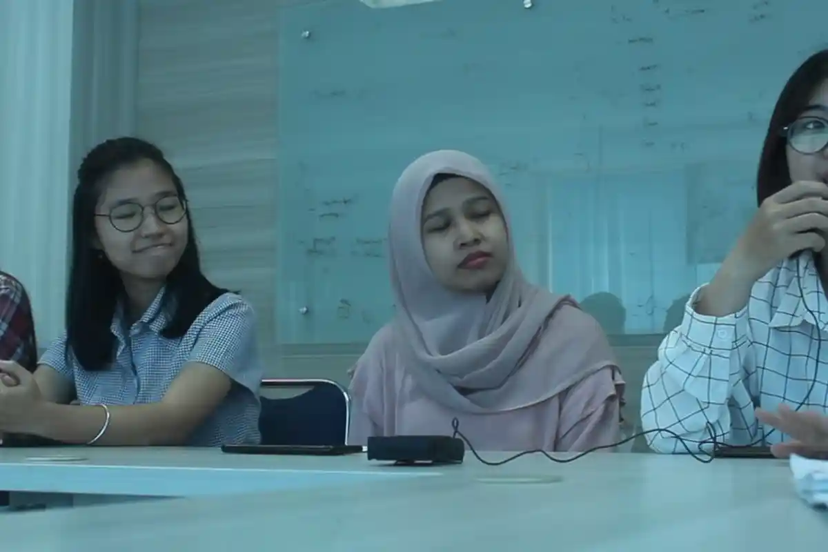 Guru, Siswa dan Orangtua Harus Kompak Kerja Sama Dalam Belajar Lewat Online