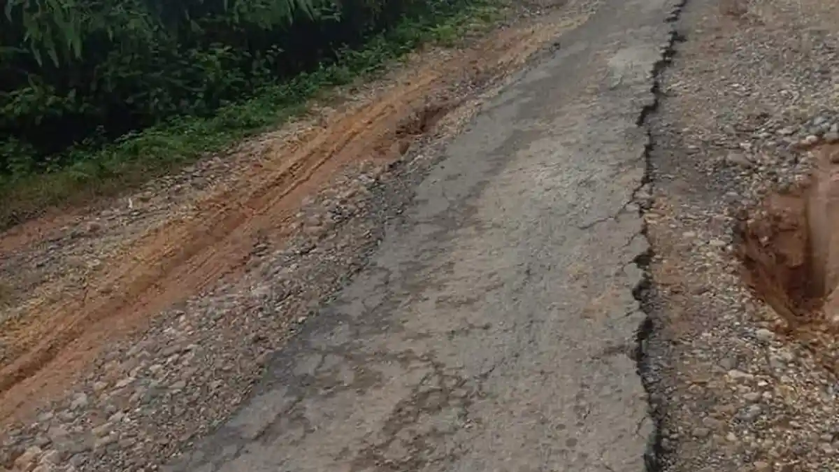 Jalan Alue Ie Itam, Indra Makmu di Aceh Timur Rusak Parah, Sering Sebabkan Kecelakaan