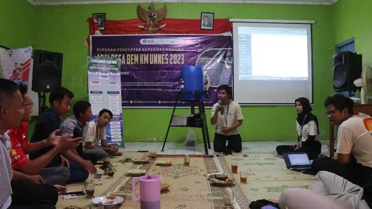 Tim PPK Ormawa BEM KM Unnes Gelar Lokakarya Pecahkan Persoalan Pemberian Pakan dalam Budidaya Lele