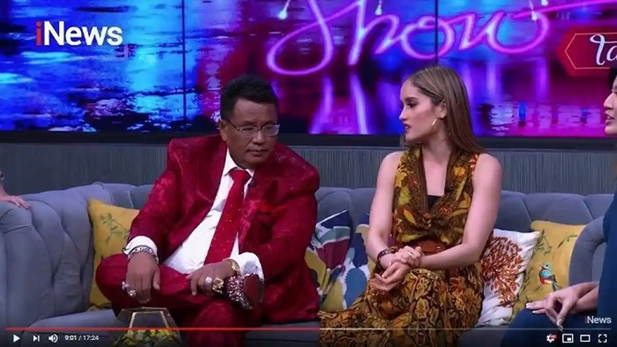 Prestasinya sebagai Artis di Amerika Diragukan Hotman Paris, Cinta Laura Beri Jawaban Begini