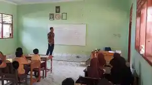 PROGRAM-MBG-BELUM-DIDISTRIBUSIKAN-DI-LOTIM.jpg
