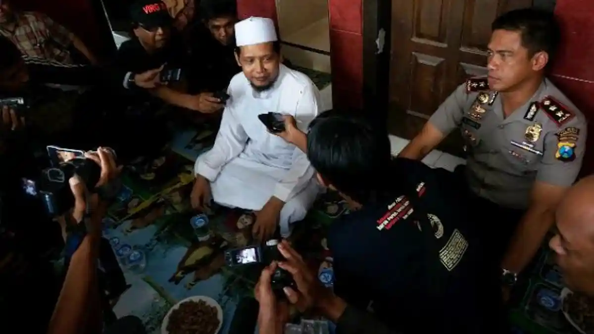 Gus Ipul Minta Hukuman Cambuk di Tinjau Ulang