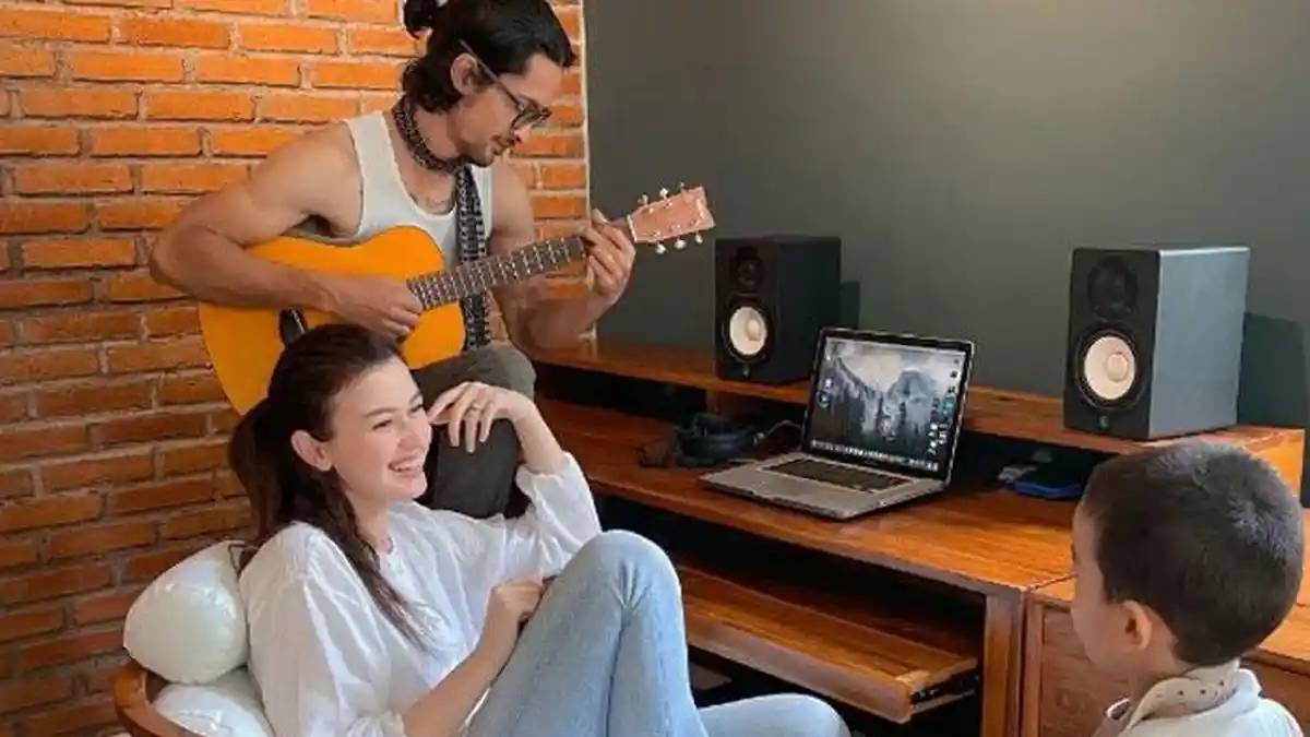 Kimberly Ryder Bebaskan Edward Akbar Cari Istri Baru: Lu Udah Talak Gue