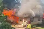 Rumah-Warga-Terbakar-Manggarai-Timur-1-Juni.jpg