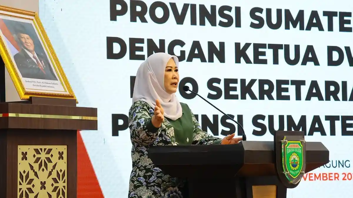 Ketua TP PKK Sumsel Feby Herman Deru Ajak DWP Sumsel Perkuat Kekompakan dan Program Positif