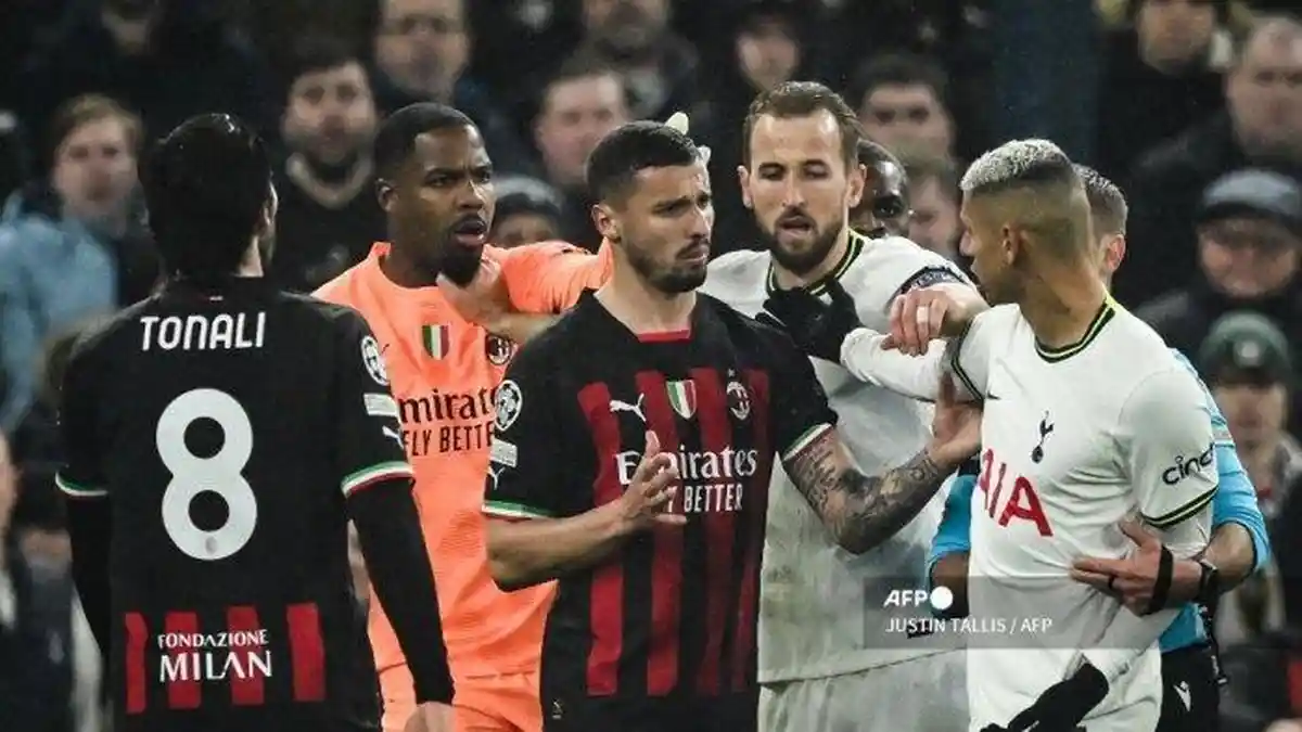 Bocoran Fabrizio Romano AC Milan Taruh Krunic di Daftar Jual, Tak Perpanjang Kontrak Anak Emas Pioli