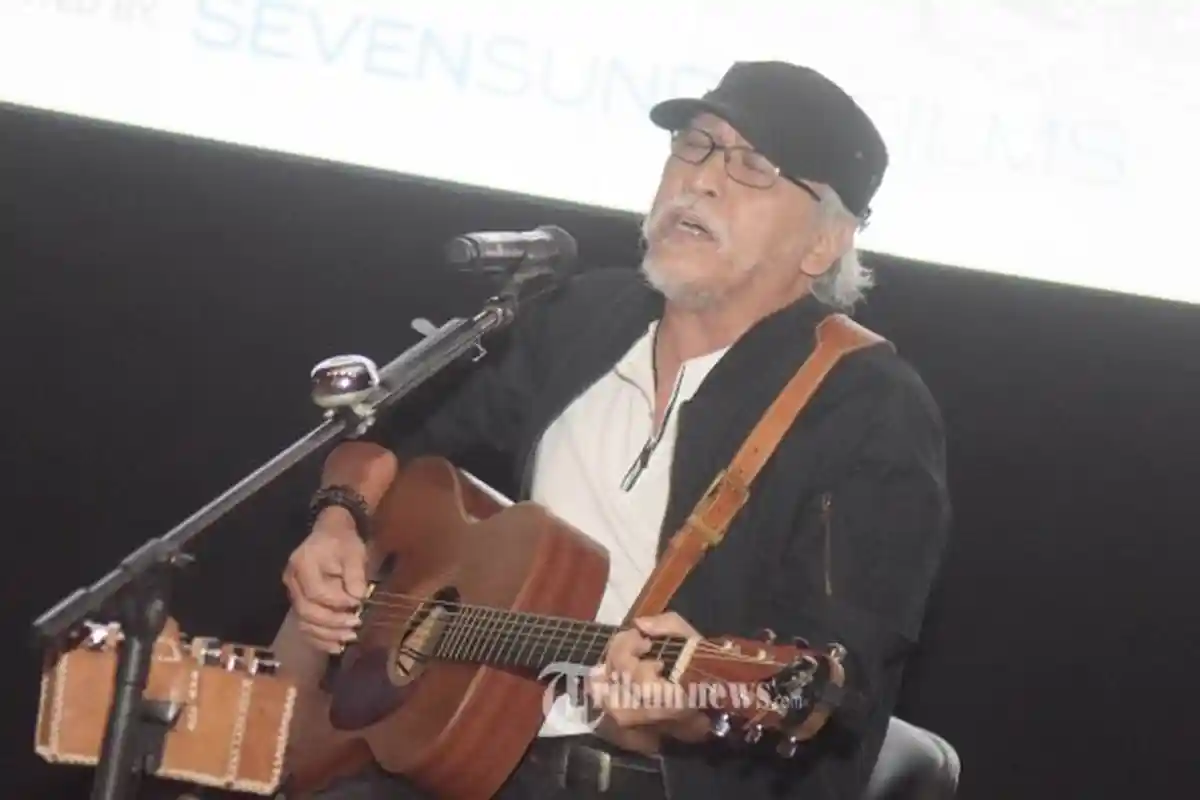 Chord Gitar Kuli Jalan - Iwan Fals: Derap Langkah dan Keringat Kuli Pembuat Jalan