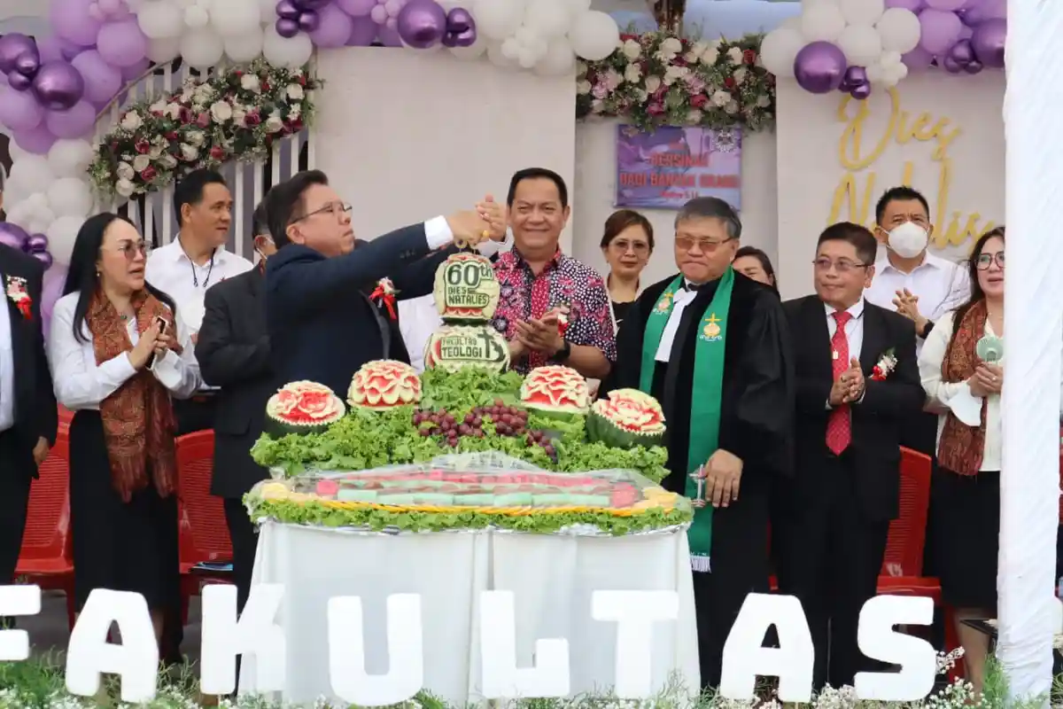 Wali Kota Caroll Senduk Sebut Kehadiran UKIT Jadi Kebanggaan Bagi Kota Tomohon Sulawesi Utara