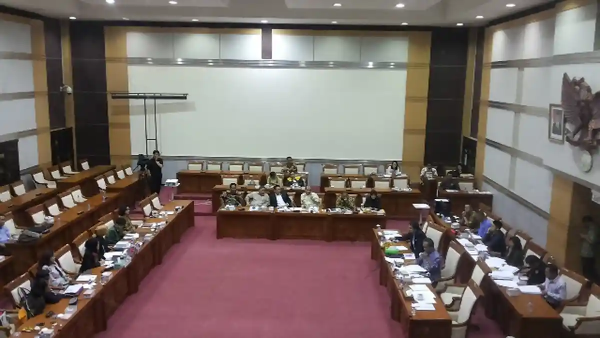 Kecewa Laporan Pansel KPK, Komisi III DPR Tunda Rapat