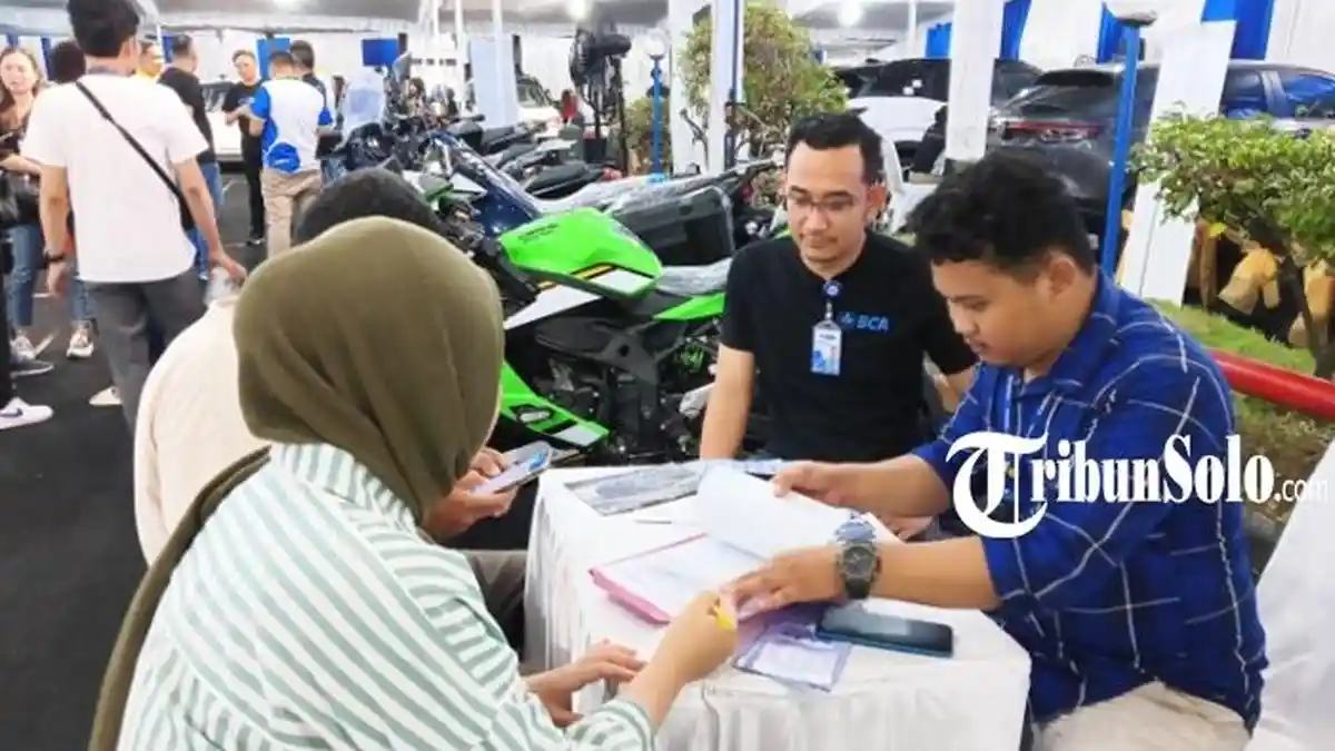 Hari Terakhir AutoShow BCA Solo, Ada Banyak Promo Bagi Nasabah yang Ingin Dapat Mobil Hingga Rumah!