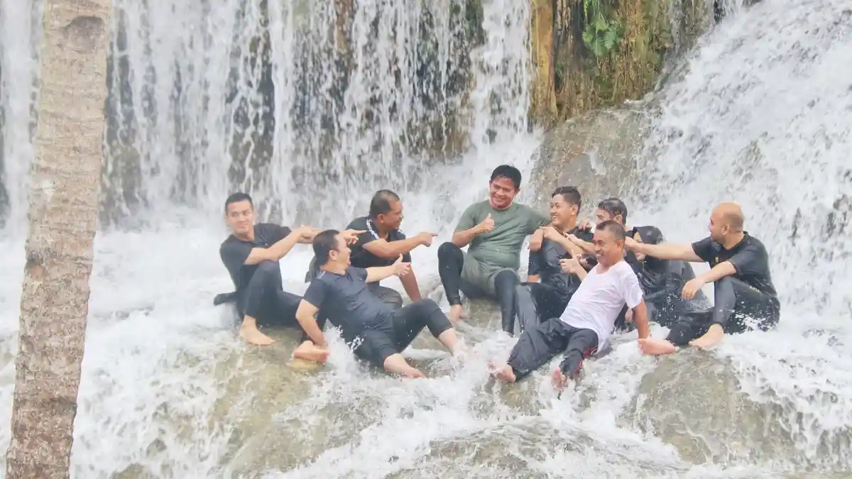 Kunjungi Air Terjun Aek Sijorni Tapsel, Pj Gubernur Sumut: Ini Anugerah Ilahi