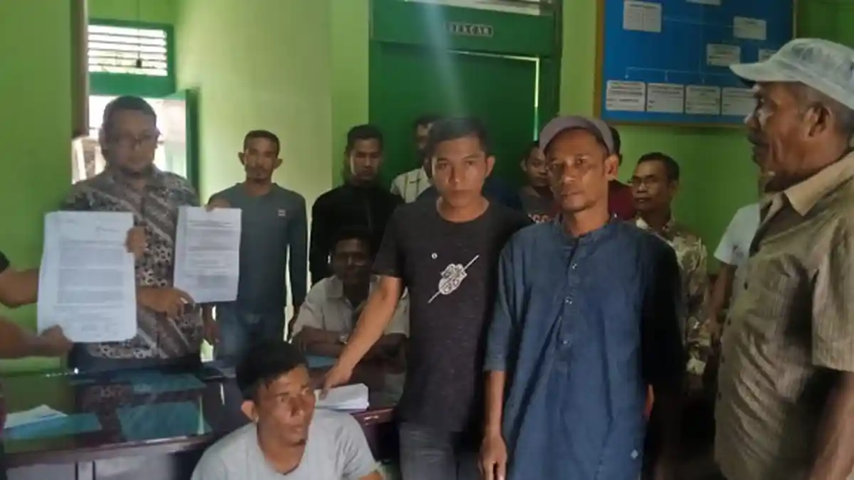Puluhan Pemuda Padang Panjang 'Serbu' Kantor Camat Susoh, Ini Tujuannya