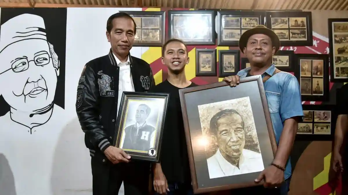 Jokowi Ngopi Bareng Anak Muda Tulungagung - jokowi-ngopi-di-tulungagung2.jpg