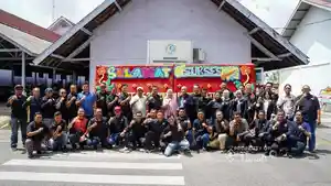 20260503-Ikatan-Karyawan-Timah-mengusung.jpg