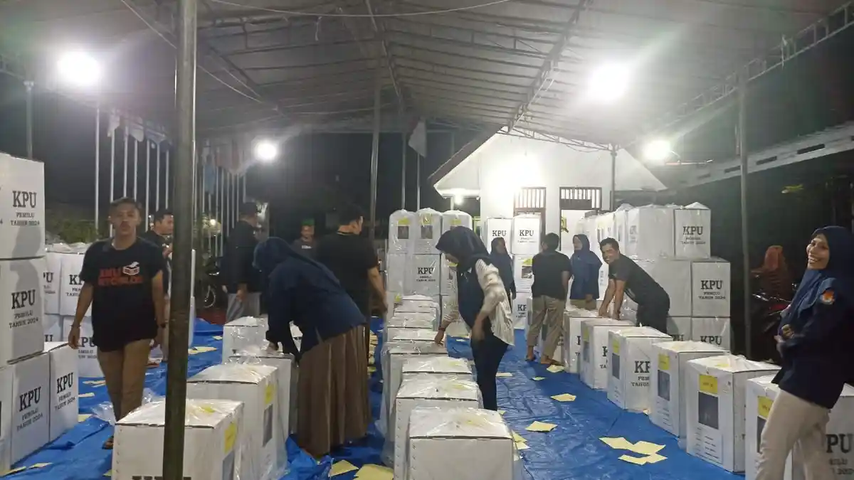 Jelang Pemilu, KPU Binjai Lakukan Penyettingan dan Pengepakan Surat dan Kotak Suara
