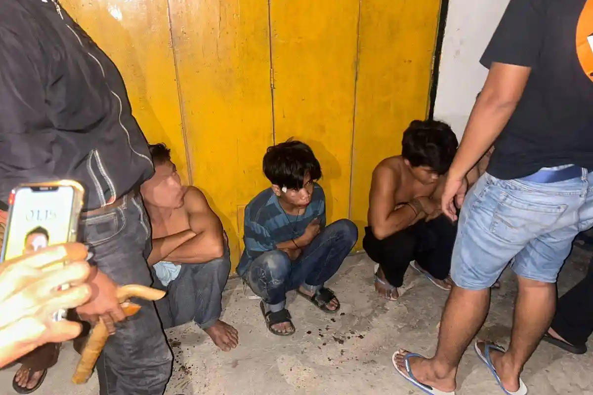 Polisi Amankan 6 Pemuda Bersenjata Tajam di Polman, Diduga Hendak Tawuran