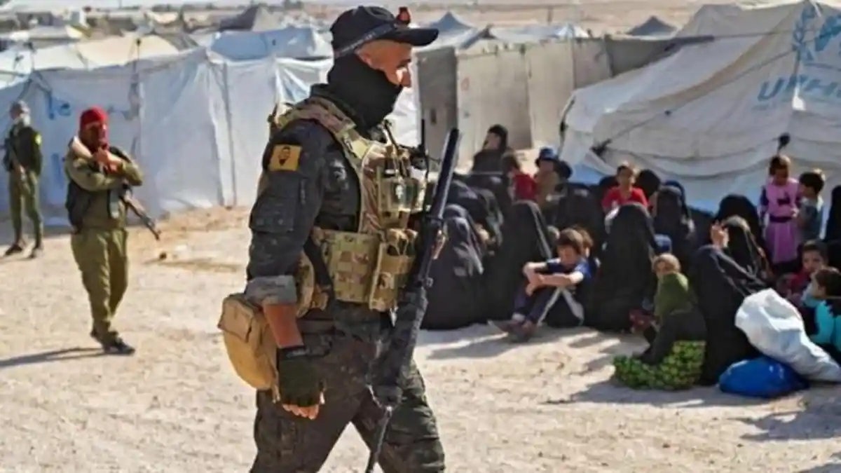 Prancis bawa Pulang 15 Wanita dan 40 Anak-Anak dari Kamp ISIS di Suriah
