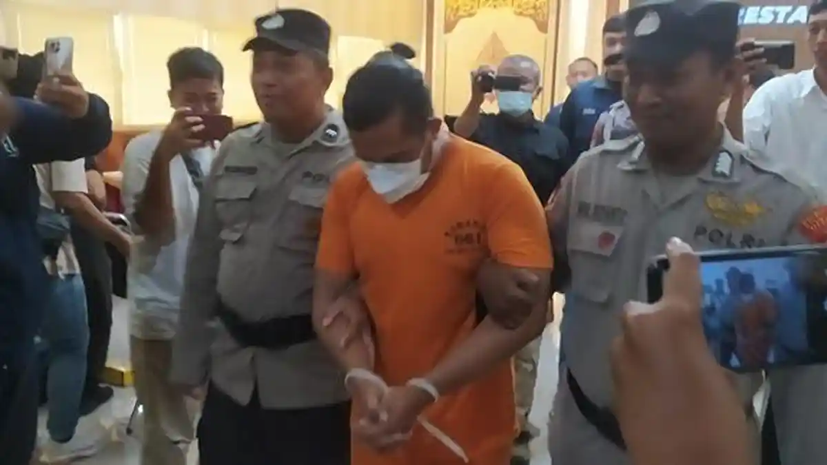 FAKTA Dokter Gadungan PSS Sleman: Mantan Kondektur Bus hingga Comot Ijazah Dokter dari Google