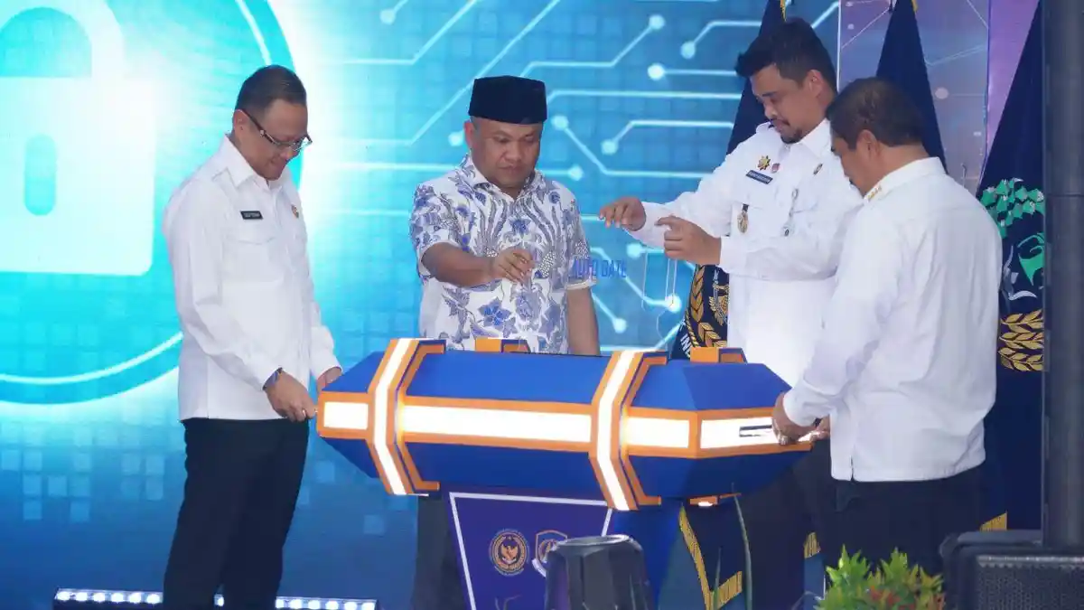 Menteri Imipas Resmikan 30 Unit Autogate di Bandara Kualanamu