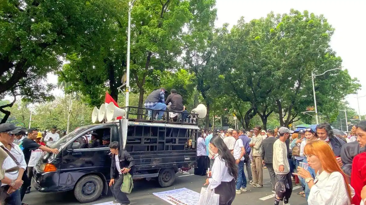 Jadwal Demo di Jakarta Kamis 18 Desember 2025: Nelayan Turun ke Jalan, Gedung DPR Digeruduk Lagi