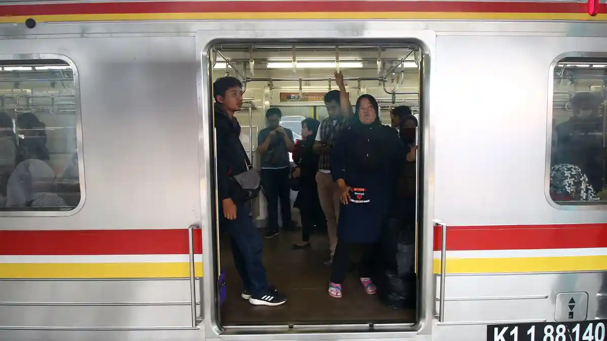 Jawaban PT KCI Soal Usulan KRL Berhenti Operasi Selama PSBB